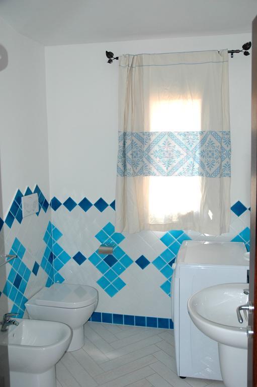 Holiday Homes Stella Marina San Teodoro  Ruang foto