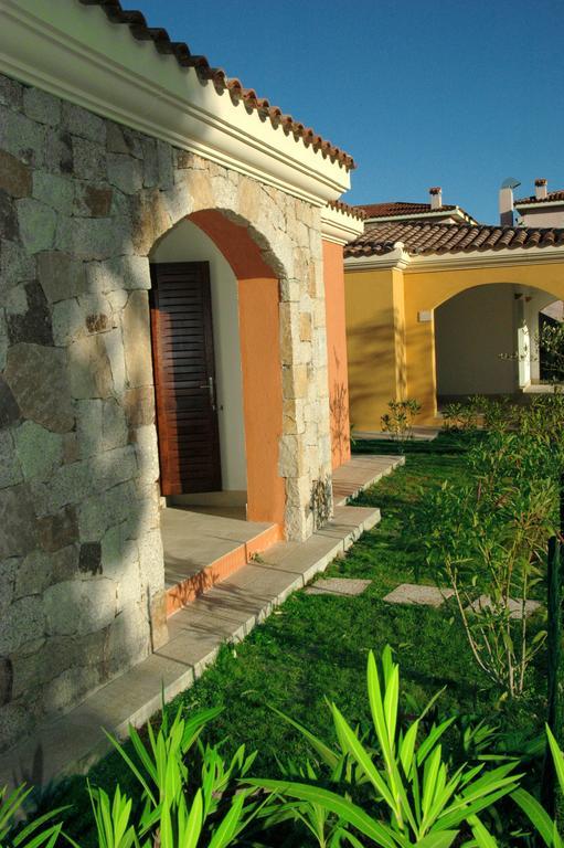Holiday Homes Stella Marina San Teodoro  Ruang foto