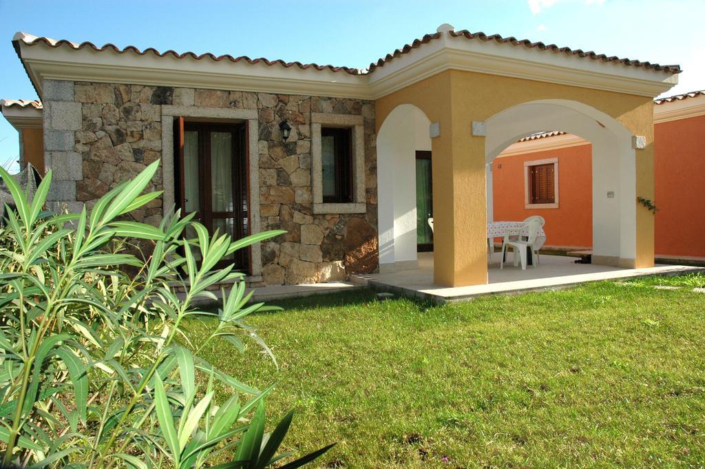 Holiday Homes Stella Marina San Teodoro  Ruang foto